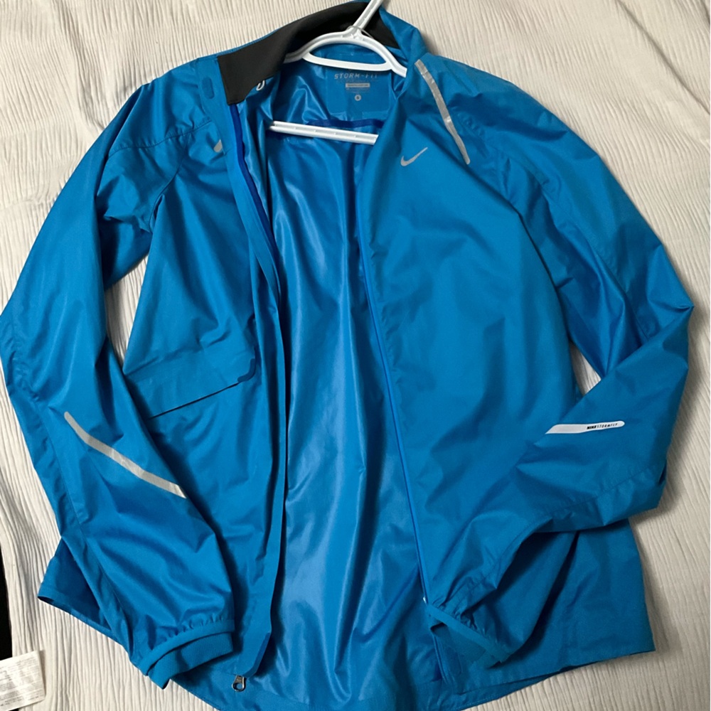 Nike windbreaker